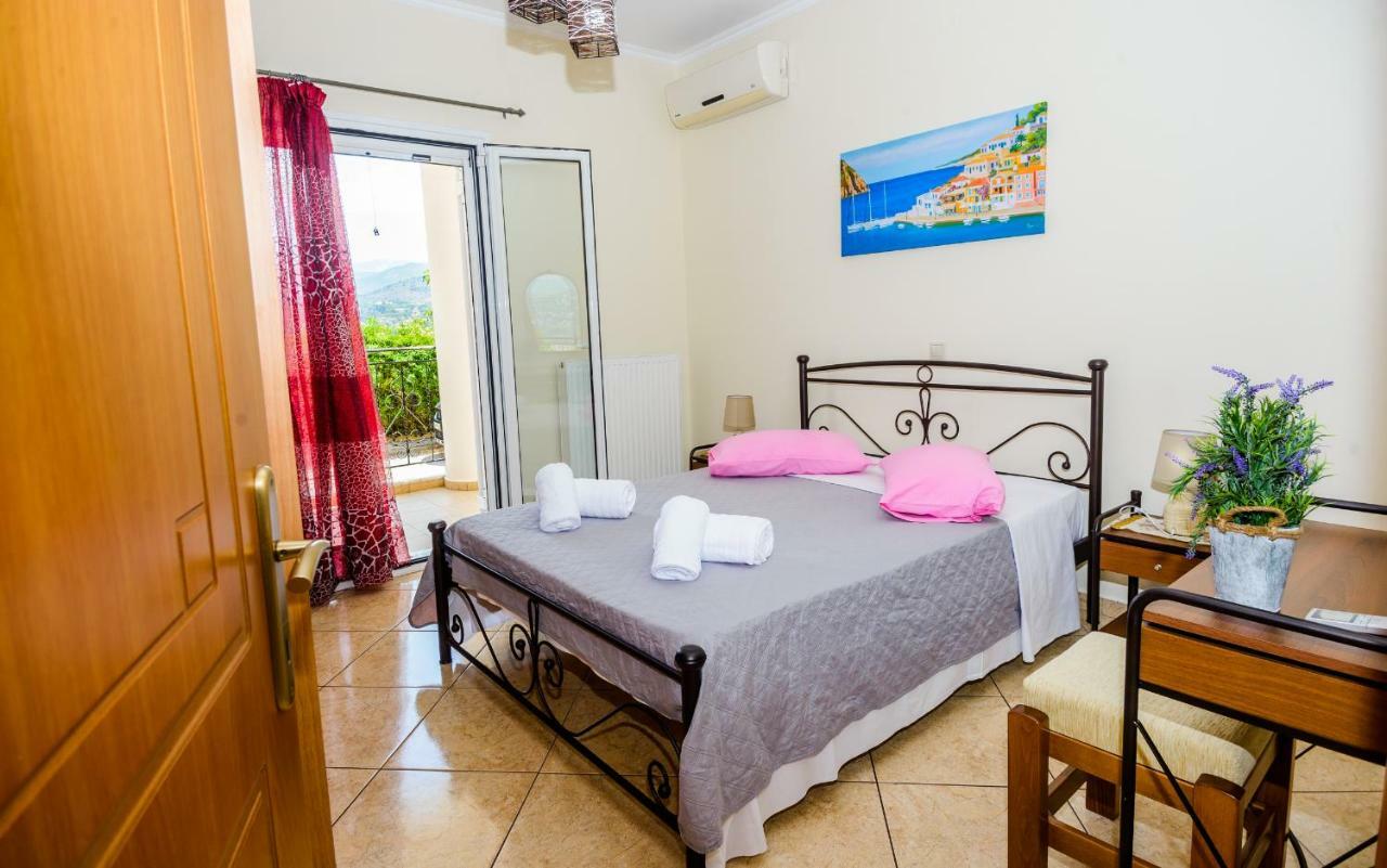 Thano's * Argostoli (Kefalonia)